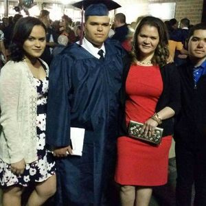 Meet your Posher, Luis